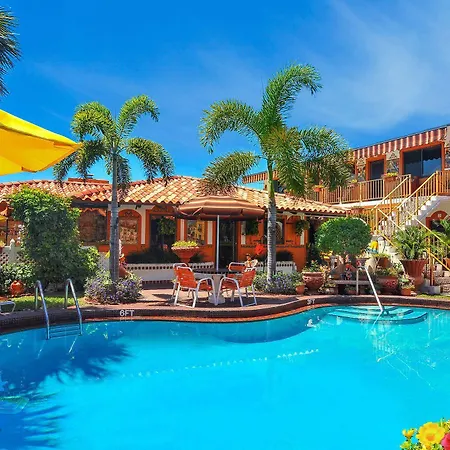 Blue Seas Courtyard Hotel